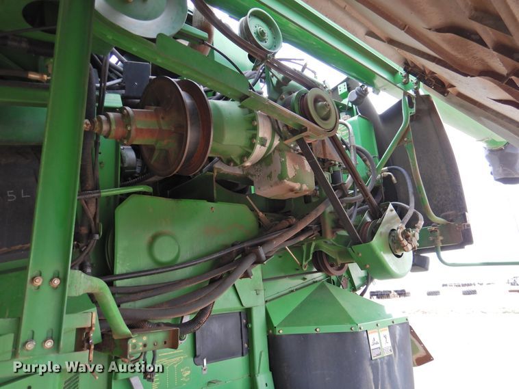 image for item DG1625 2003 John Deere 9750 STS  combine