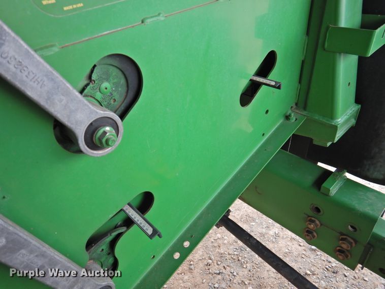 image for item DG1625 2003 John Deere 9750 STS  combine