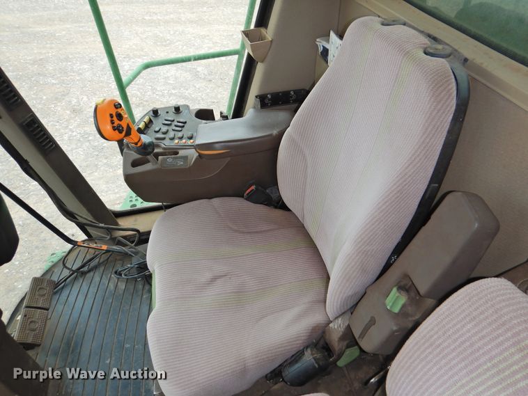 image for item DG1625 2003 John Deere 9750 STS  combine
