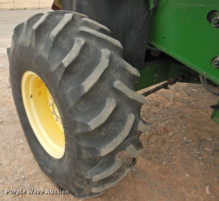image for item DG1625 2003 John Deere 9750 STS  combine