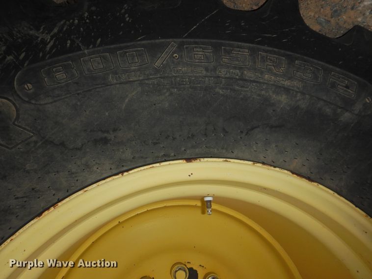 image for item DG1625 2003 John Deere 9750 STS  combine