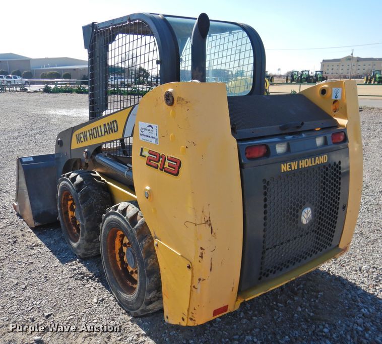 image for item DG1635 New Holland L213  skid steer loader