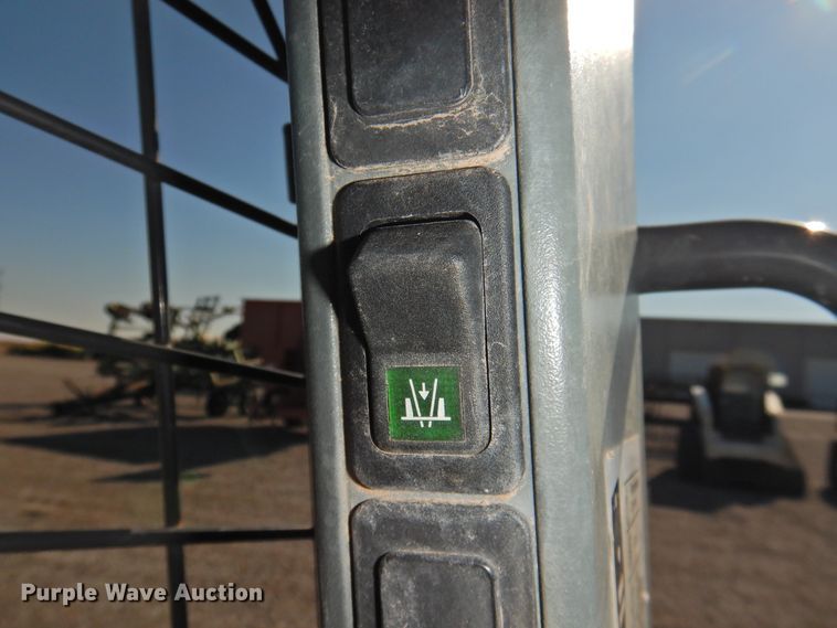 image for item DG1635 New Holland L213  skid steer loader