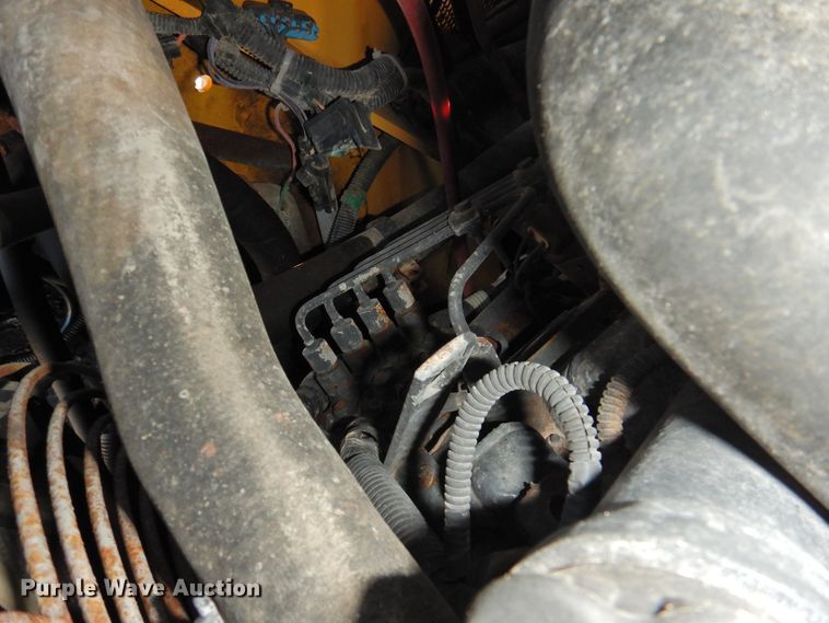 image for item DG1635 New Holland L213  skid steer loader