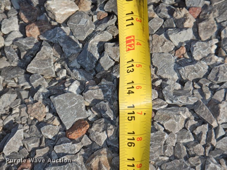 image for item DG1636 UFT 500SA  grain cart