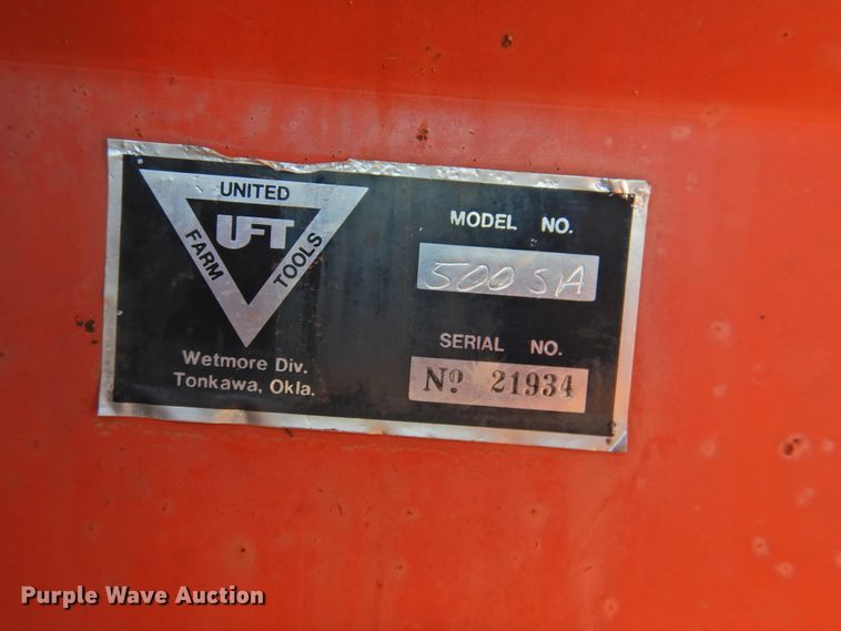 image for item DG1636 UFT 500SA  grain cart