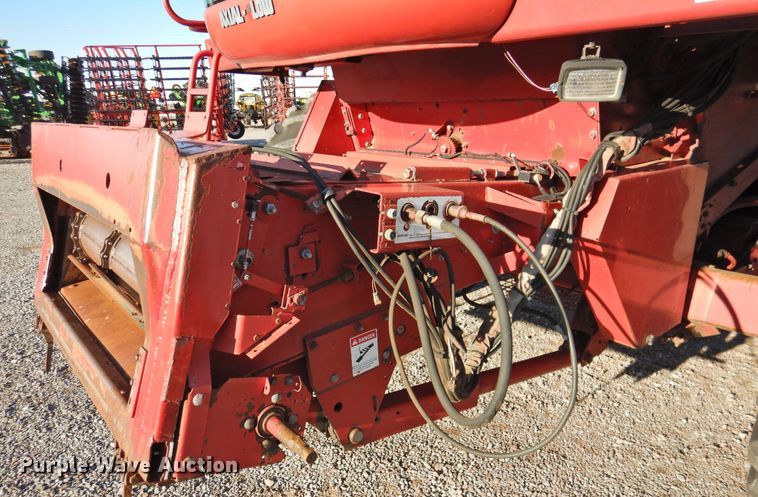 image for item DG1640 1995 Case IH 2188  combine
