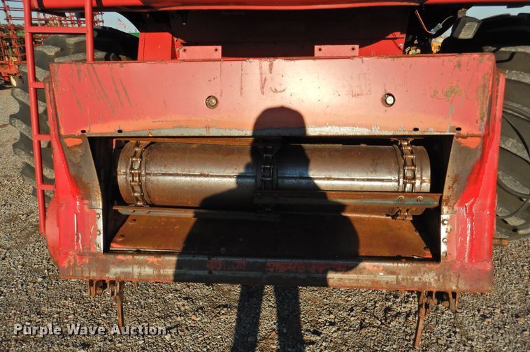 image for item DG1640 1995 Case IH 2188  combine