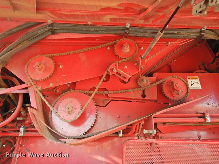 image for item DG1640 1995 Case IH 2188  combine