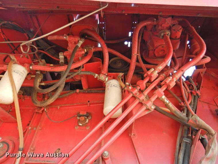 image for item DG1640 1995 Case IH 2188  combine