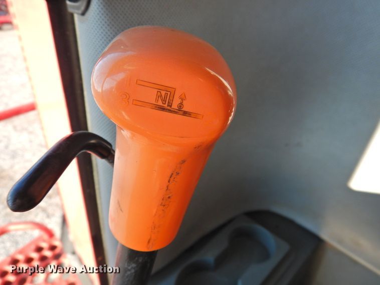 image for item DG1640 1995 Case IH 2188  combine