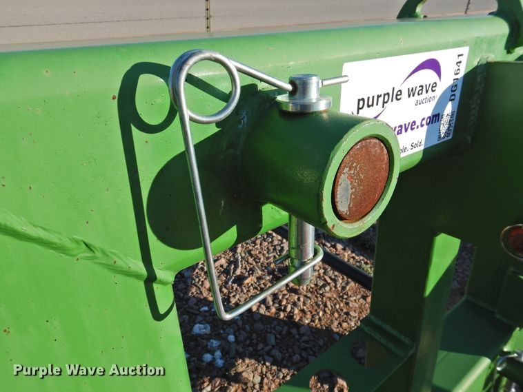 image for item DG1641 Ottawa cotton bale handler