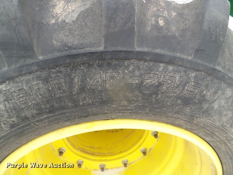 image for item DG8447 2015 John Deere DB60  no-till planter