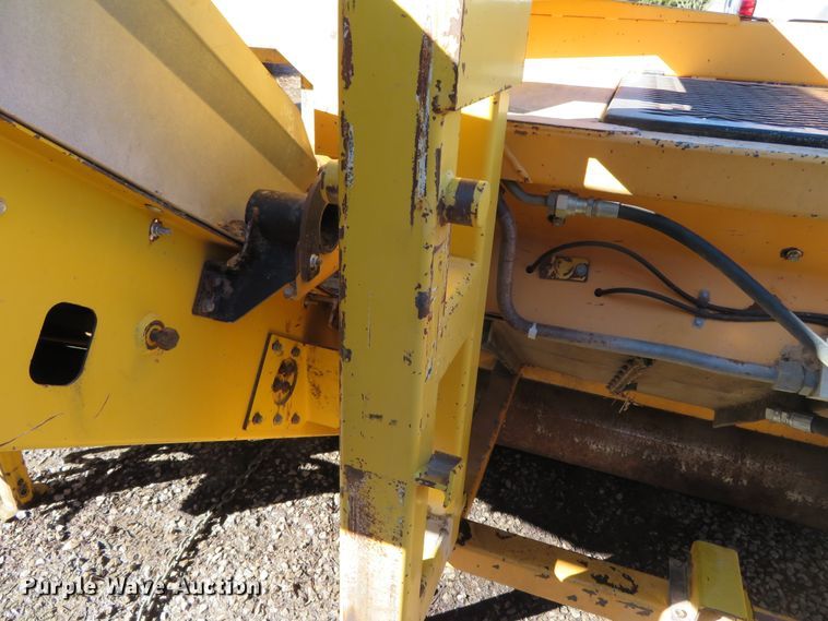 image for item DH0683 Oxbo SP4159 bean head