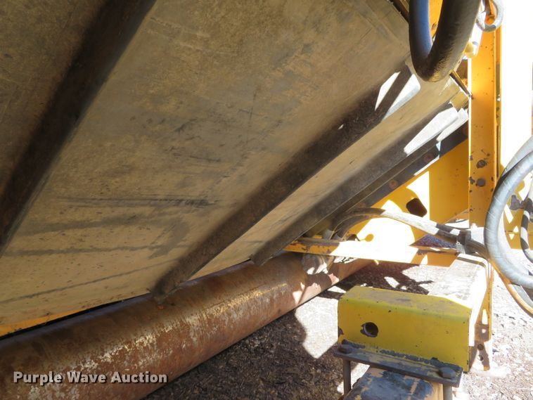 image for item DH0683 Oxbo SP4159 bean head