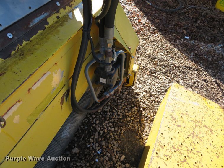 image for item DH0683 Oxbo SP4159 bean head