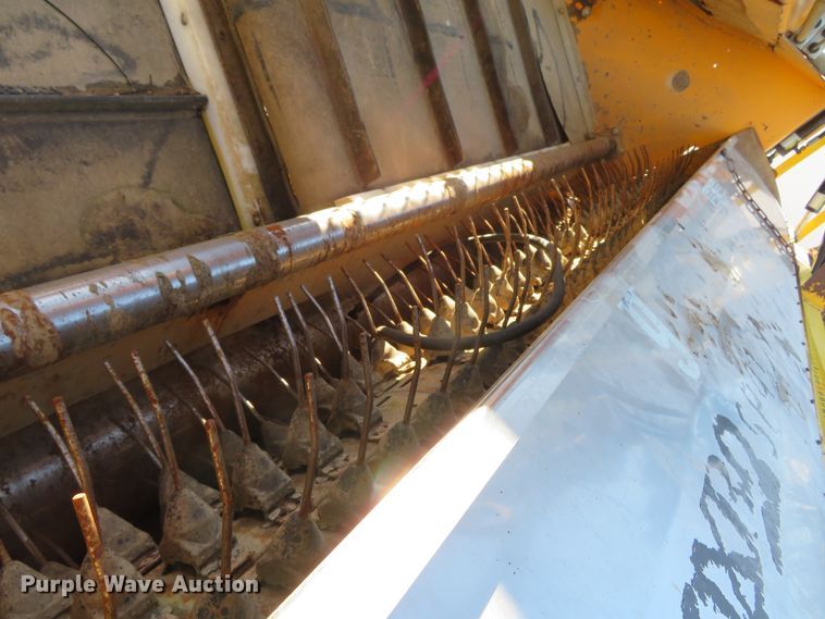 image for item DH0683 Oxbo SP4159 bean head