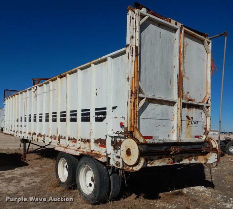 image for item DJ4916 2002 Artex live bottom trailer