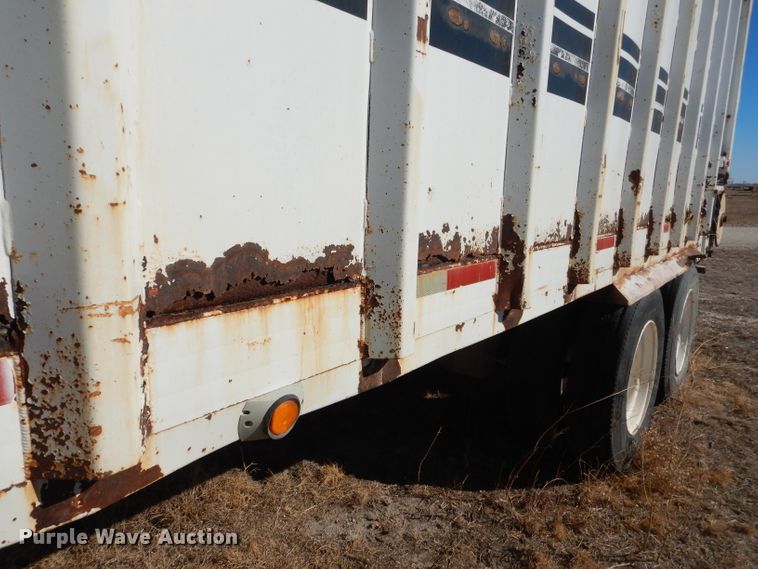 image for item DJ4916 2002 Artex live bottom trailer