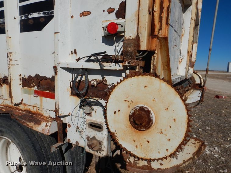 image for item DJ4916 2002 Artex live bottom trailer