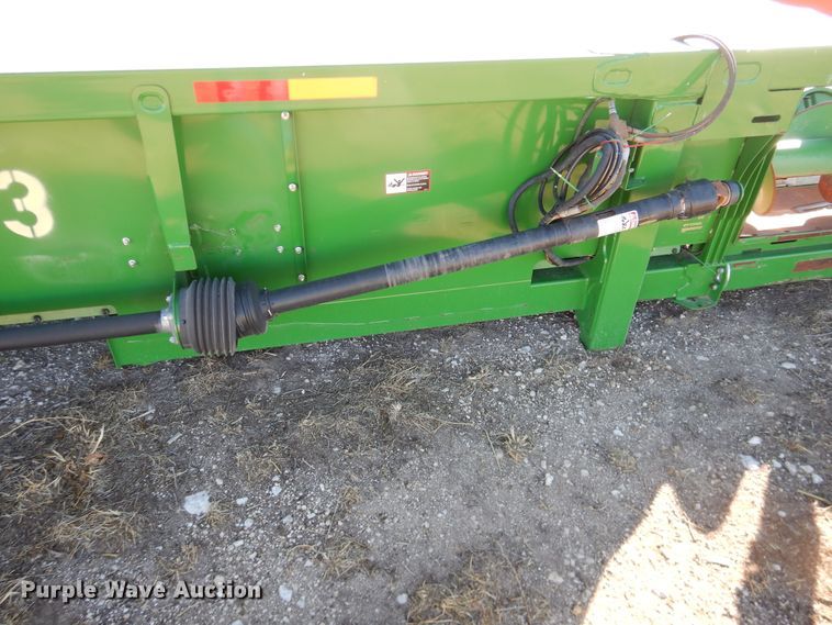 image for item DJ4924 2012 John Deere 612C  corn head