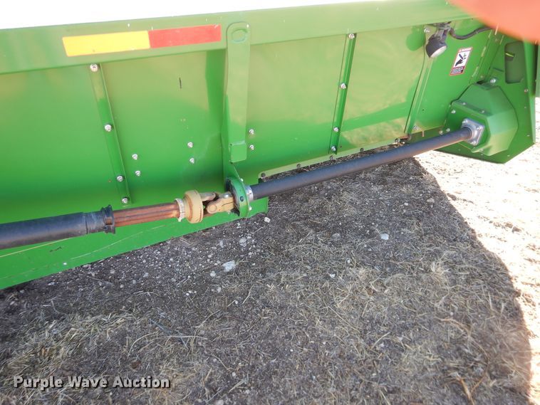 image for item DJ4924 2012 John Deere 612C  corn head