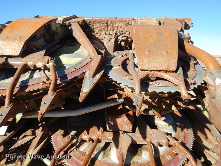 image for item DJ4926 2016 Claas 152  rotary forage head