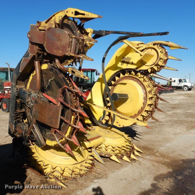 image for item DJ4929 John Deere 770  rotary forage head