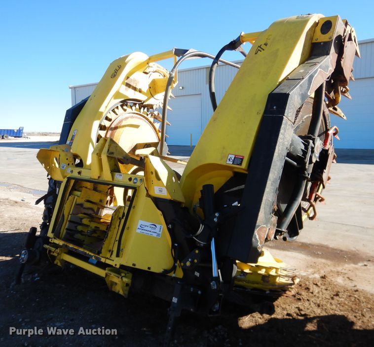image for item DJ4929 John Deere 770  rotary forage head