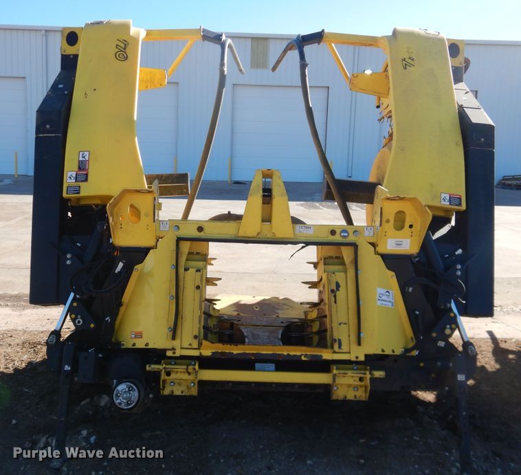 image for item DJ4929 John Deere 770  rotary forage head