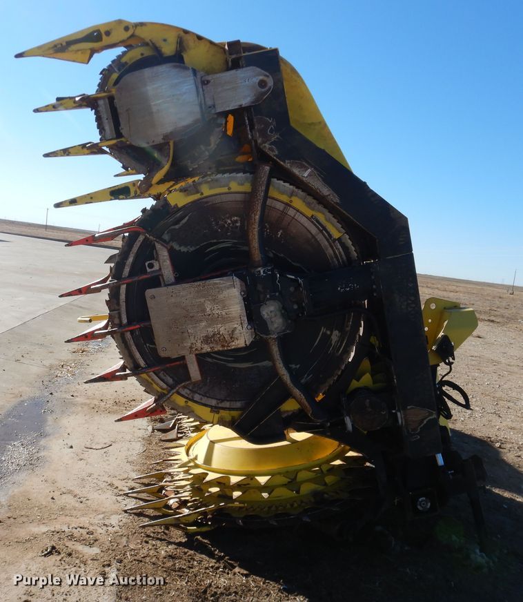 image for item DJ4929 John Deere 770  rotary forage head