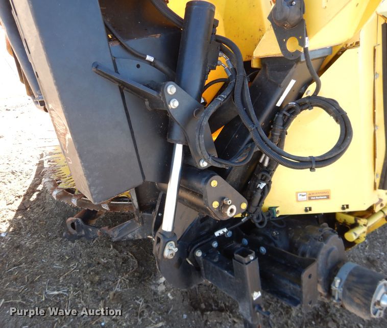 image for item DJ4929 John Deere 770  rotary forage head