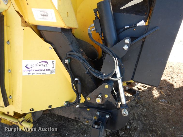 image for item DJ4929 John Deere 770  rotary forage head