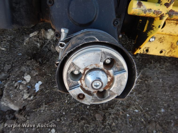 image for item DJ4929 John Deere 770  rotary forage head