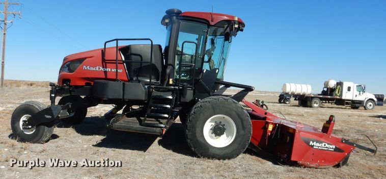 image for item DJ4932 2017 MacDon M1240  windrower