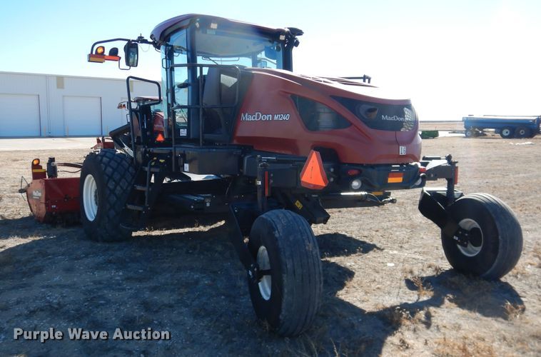 image for item DJ4932 2017 MacDon M1240  windrower