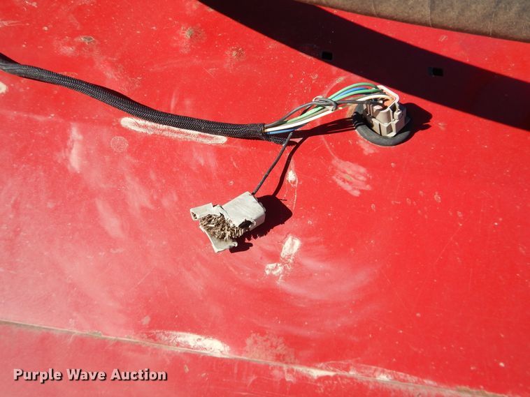 image for item DJ4932 2017 MacDon M1240  windrower