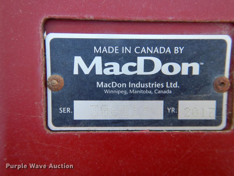 image for item DJ4932 2017 MacDon M1240  windrower