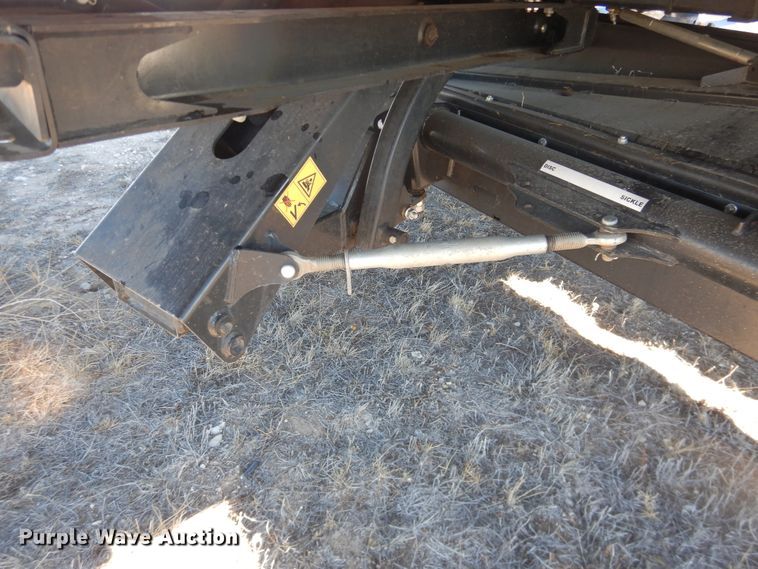 image for item DJ4932 2017 MacDon M1240  windrower