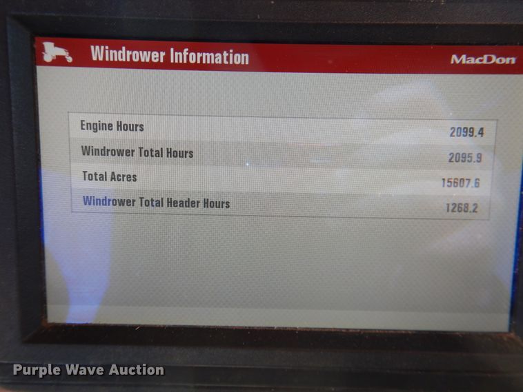 image for item DJ4932 2017 MacDon M1240  windrower