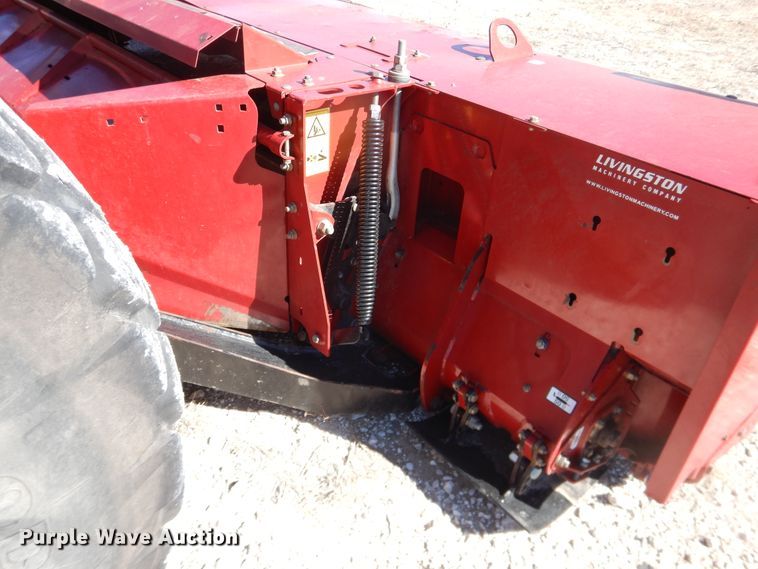 image for item DJ4933 2017 MacDon M1240  windrower