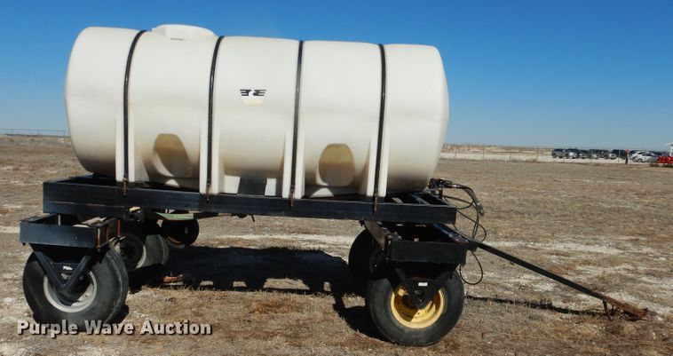 image for item DJ4937 Wylie tank trailer