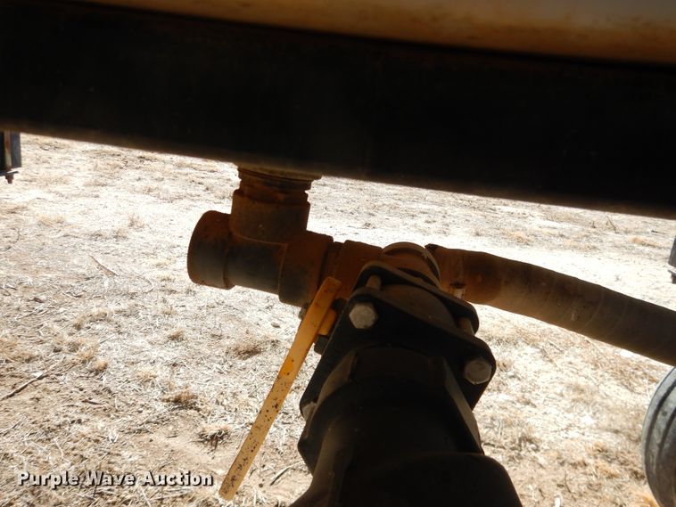 image for item DJ4937 Wylie tank trailer