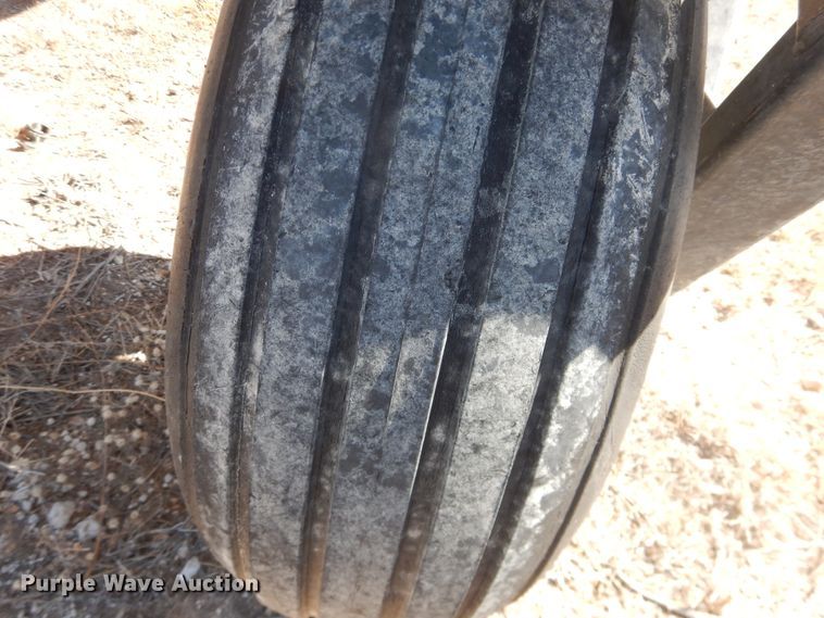 image for item DJ4937 Wylie tank trailer