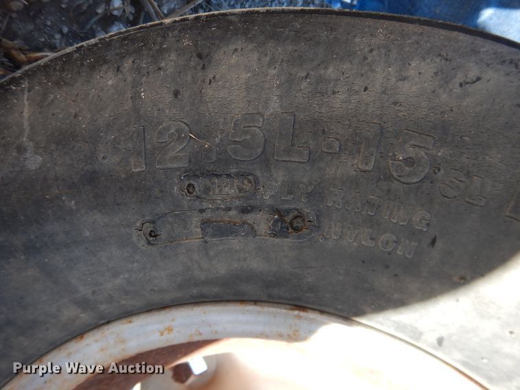 image for item DJ4937 Wylie tank trailer