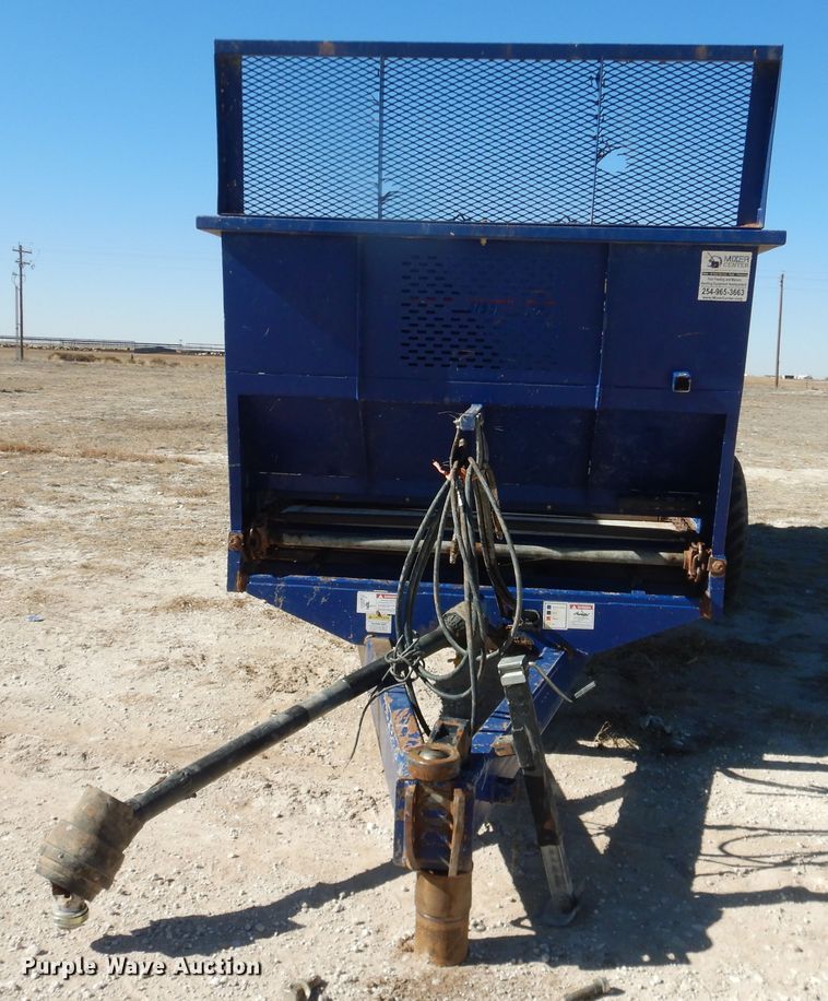 image for item DJ4939 JBS VMEC2248-2  manure spreader