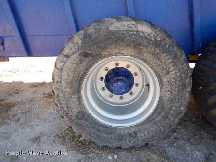 image for item DJ4939 JBS VMEC2248-2  manure spreader