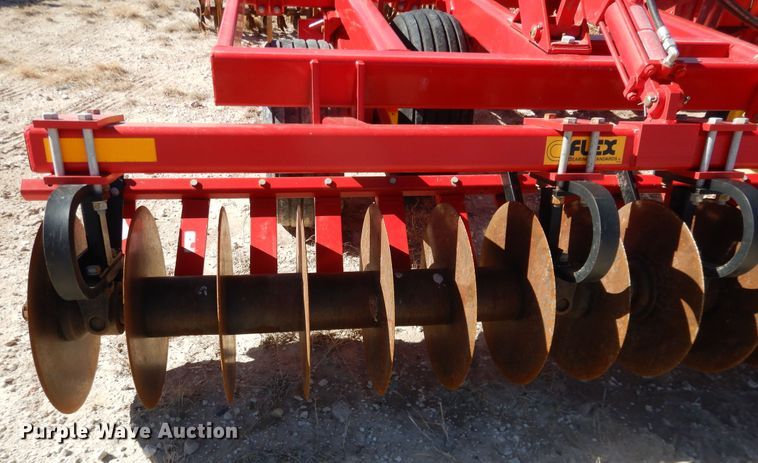 image for item DJ4941 Sunflower 4233  field cultivator