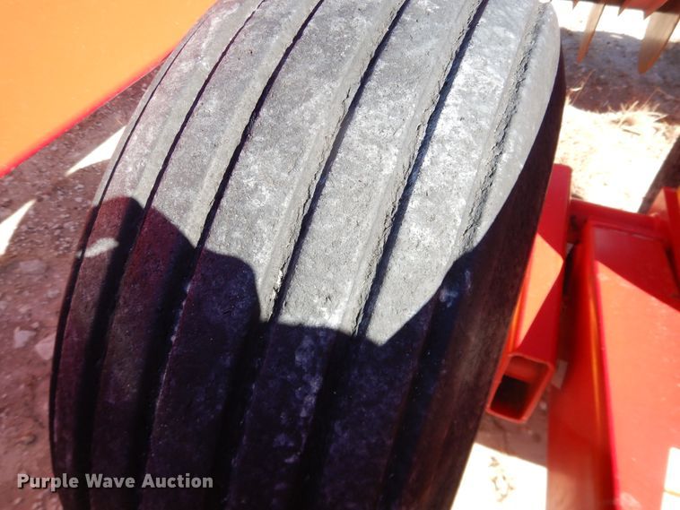 image for item DJ4941 Sunflower 4233  field cultivator