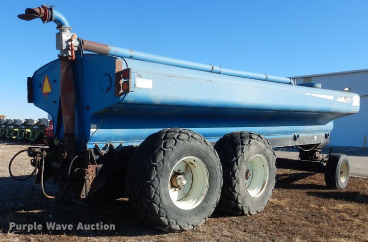 image for item DJ4942 SAC 7400  liquid manure spreader